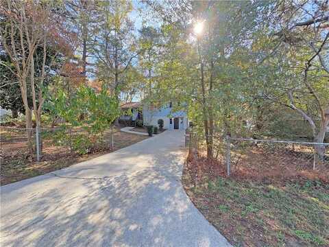 Hardy, HIRAM, GA 30141