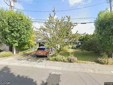 124Th, KIRKLAND, WA 98034