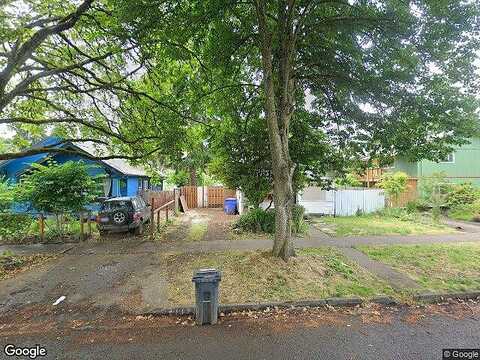 4Th, EUGENE, OR 97402