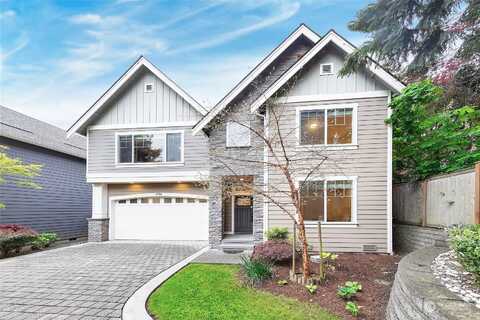 124Th, KIRKLAND, WA 98033