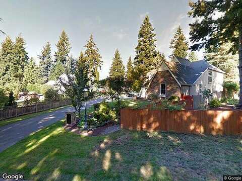 126Th, BELLEVUE, WA 98005