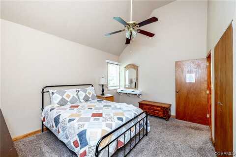 Ridge, ARVONIA, VA 23004