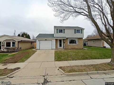 Hayes, MILWAUKEE, WI 53227