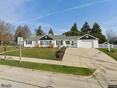 Bluemound, MILWAUKEE, WI 53226