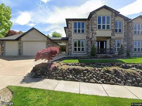 Hathaway, MEDFORD, OR 97504