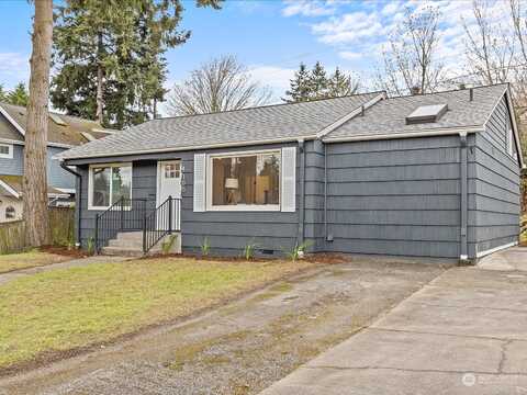 47Th, SEATTLE, WA 98116