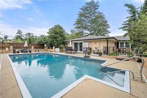 Queen Mill, MABLETON, GA 30126