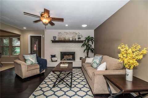 Donna, BURLESON, TX 76028
