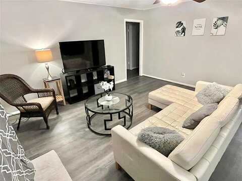 Jason, HOUSTON, TX 77096