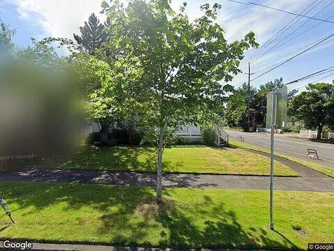 81St, PORTLAND, OR 97218