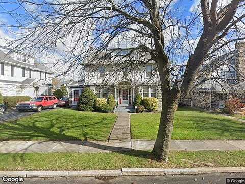 Lombardy, DREXEL HILL, PA 19026