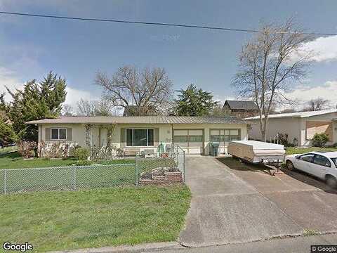 4Th, CENTRAL POINT, OR 97502