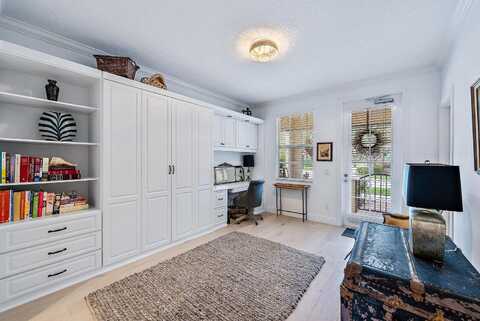 Soriano, JUPITER, FL 33458