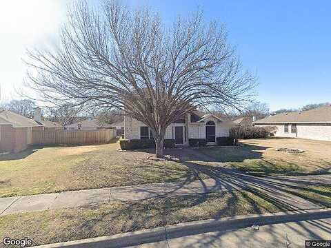 Robin, LANCASTER, TX 75134