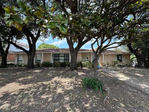 Maureen, DALLAS, TX 75232