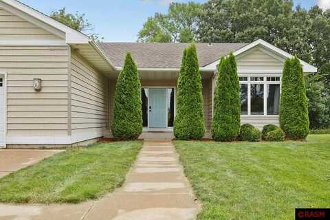 Shelby, WATERVILLE, MN 56096