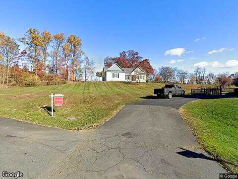Paris Breeze, HILLSBORO, VA 20132