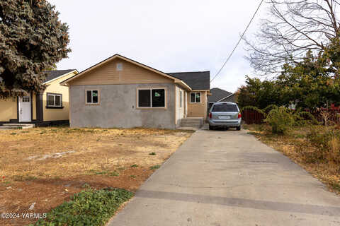 Adams, TOPPENISH, WA 98948