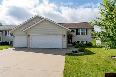Torrey Pines, MANKATO, MN 56001
