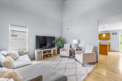 Highview, COLUMBUS, WI 53925