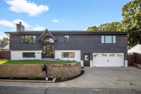 Canary, MOUND, MN 55364