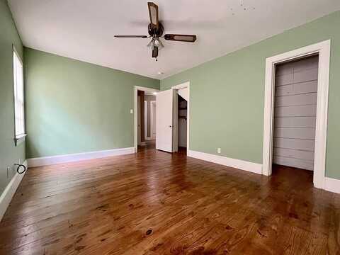 Circuit, BEAUMONT, TX 77706