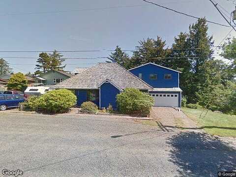 Pine, NEWPORT, OR 97365