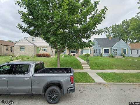 77Th, MILWAUKEE, WI 53222
