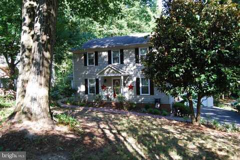 Ann Davis, FREDERICKSBURG, VA 22408