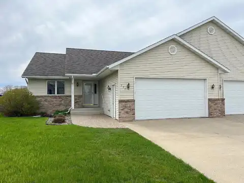 Emma, NORWOOD YOUNG AMERICA, MN 55368