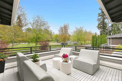 3Rd, KIRKLAND, WA 98033