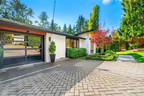 112Th, KIRKLAND, WA 98033
