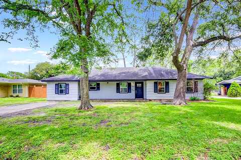 1St, LA PORTE, TX 77571