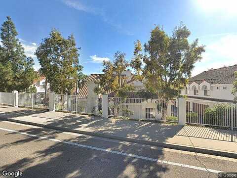 Camino Toluca, CAMARILLO, CA 93010
