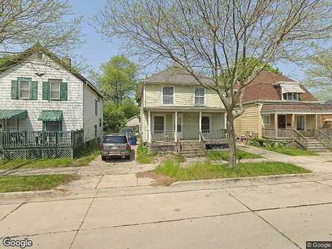 Grand, RACINE, WI 53403
