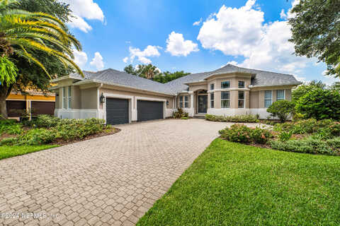 Saxon Lake, JACKSONVILLE, FL 32225