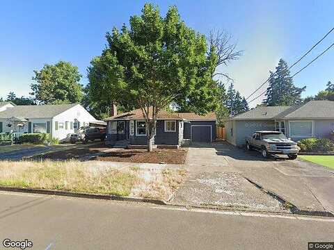 5Th, NEWBERG, OR 97132