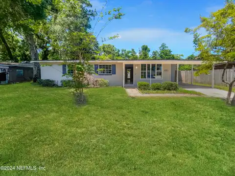 Inez, JACKSONVILLE, FL 32218
