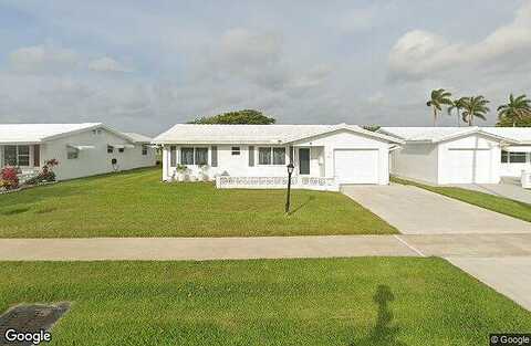18Th, BOYNTON BEACH, FL 33426