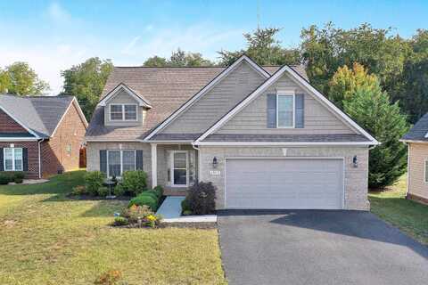 Russlen, SALEM, VA 24153