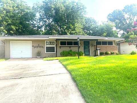 Carnation, LAKE JACKSON, TX 77566