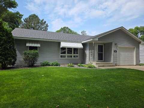 7Th, WILLMAR, MN 56201