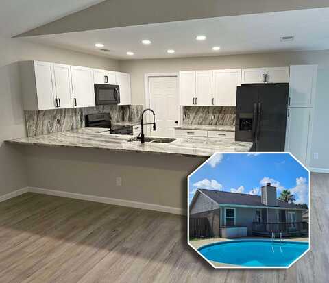 Kitty Hawk, GULF BREEZE, FL 32563