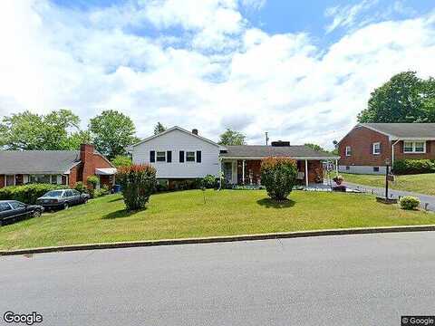 Maplelawn, ROANOKE, VA 24012