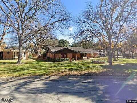 Diamond Oaks, HALTOM CITY, TX 76117