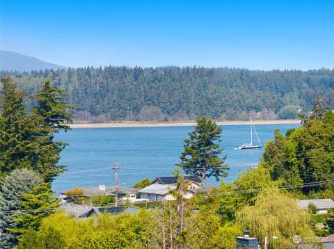 16Th, ANACORTES, WA 98221