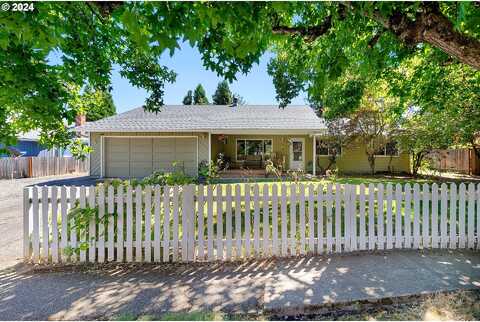 24Th, TROUTDALE, OR 97060