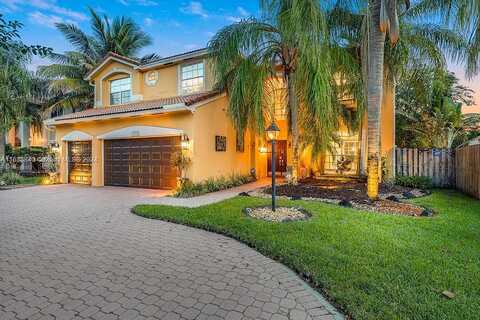 13Th, PEMBROKE PINES, FL 33028
