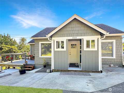 Oak, ABERDEEN, WA 98520