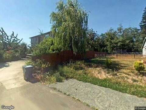 Russell, LYNNWOOD, WA 98087